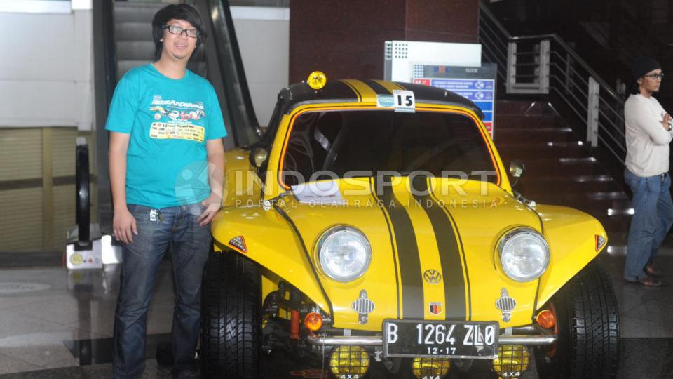 Pemandangan salah satu mobil klasik dalam acara MGK Retro Fun Dezvous 2015.